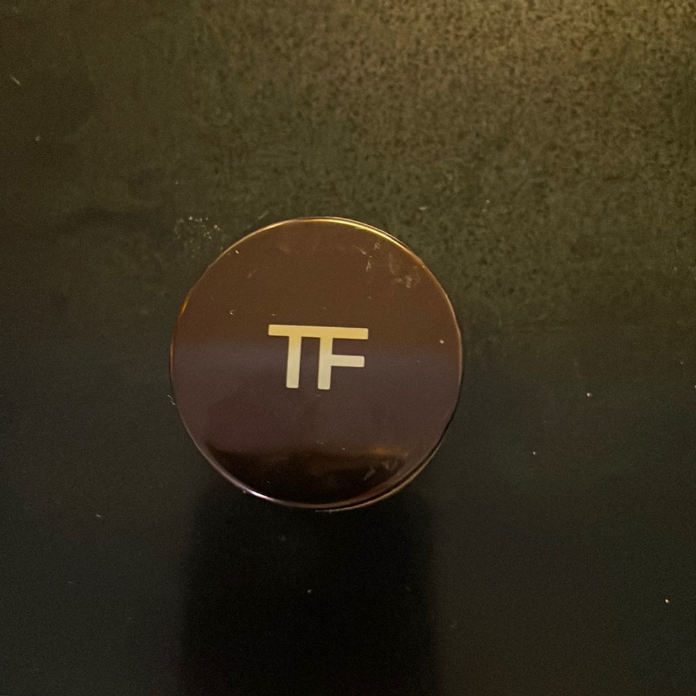 Tom Ford-cream color for eyes 03